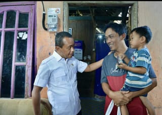 Menteri ESDM Dorong PLTS untuk Listriki Pulau-Pulau Terpencil